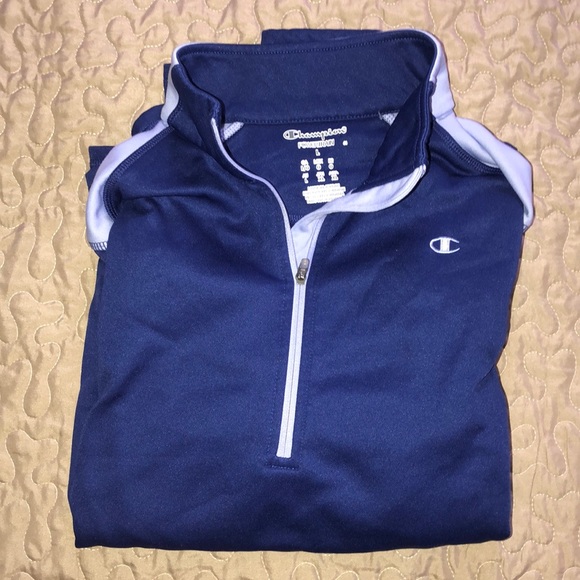 Champion sweatshirt - Picture 1 of 4